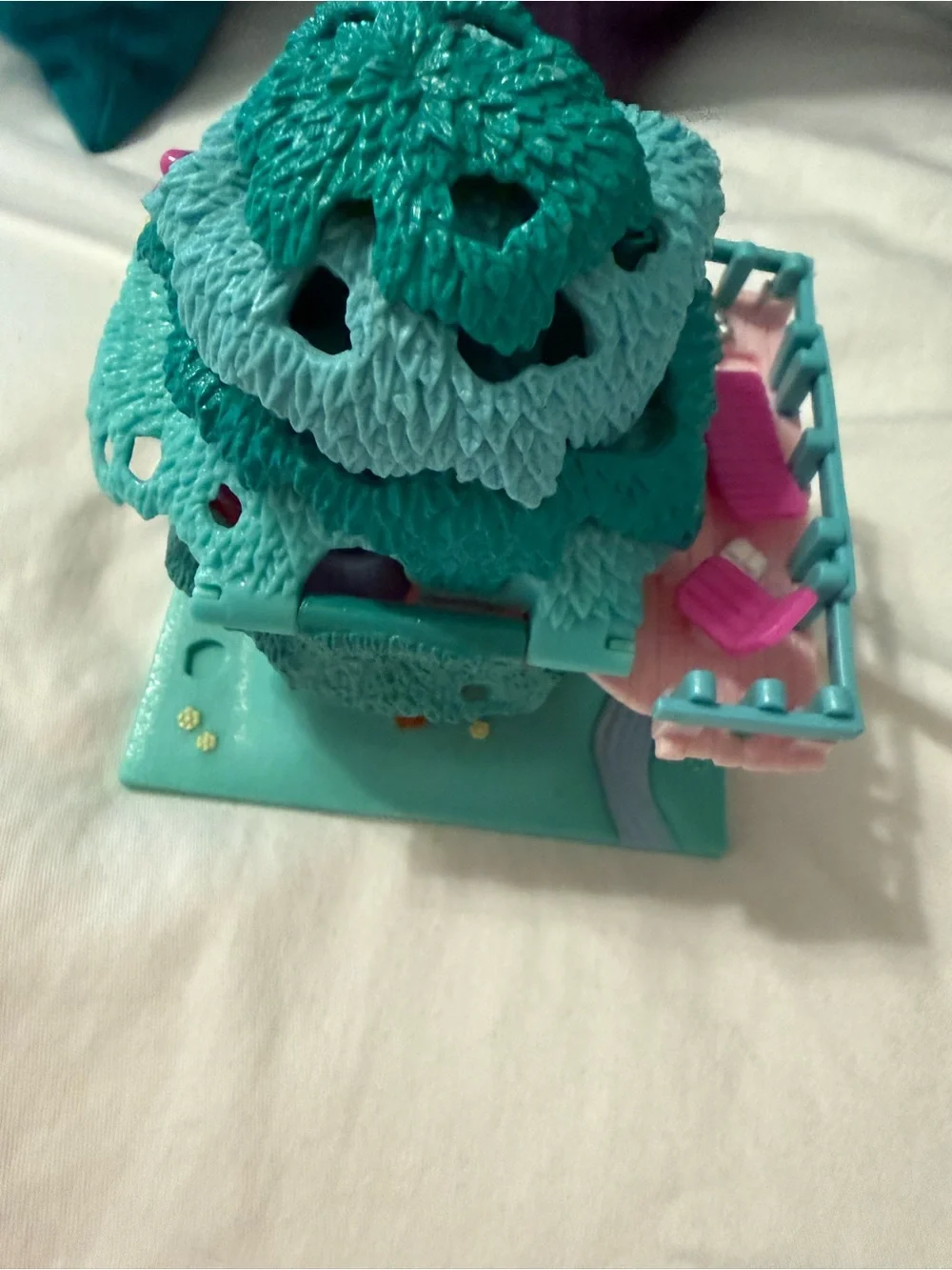 Polly Pocket Treehouse- Vintage 1994- Complete set